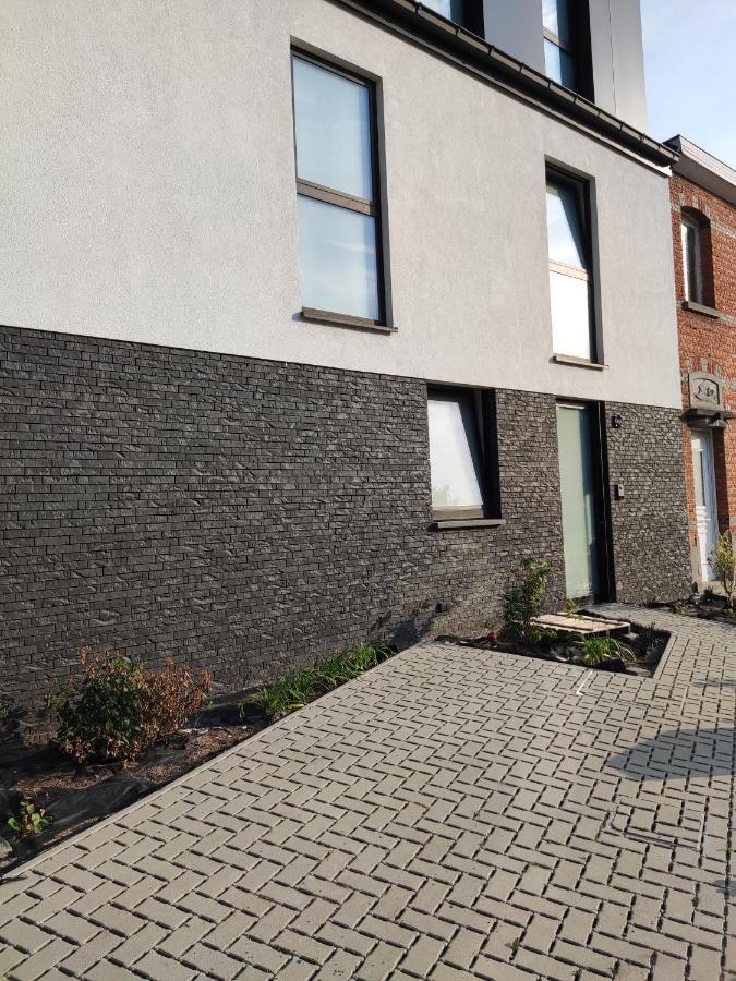 Gasthuis Puytvoet Sint-Niklaas Exterior foto